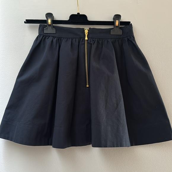 Kate Spade SZ. 10 Navy skirt - Picture 2 of 6